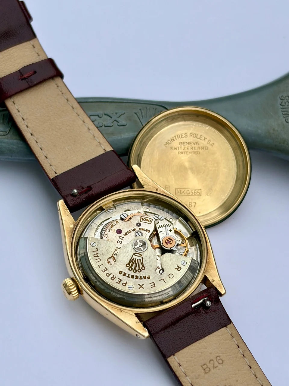 Rolex Oyster Perpetual Ref 6567 14K Yellow Gold