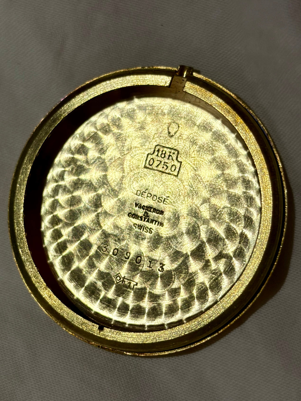 Vacheron Constantin 4322 18k Shell Lugs